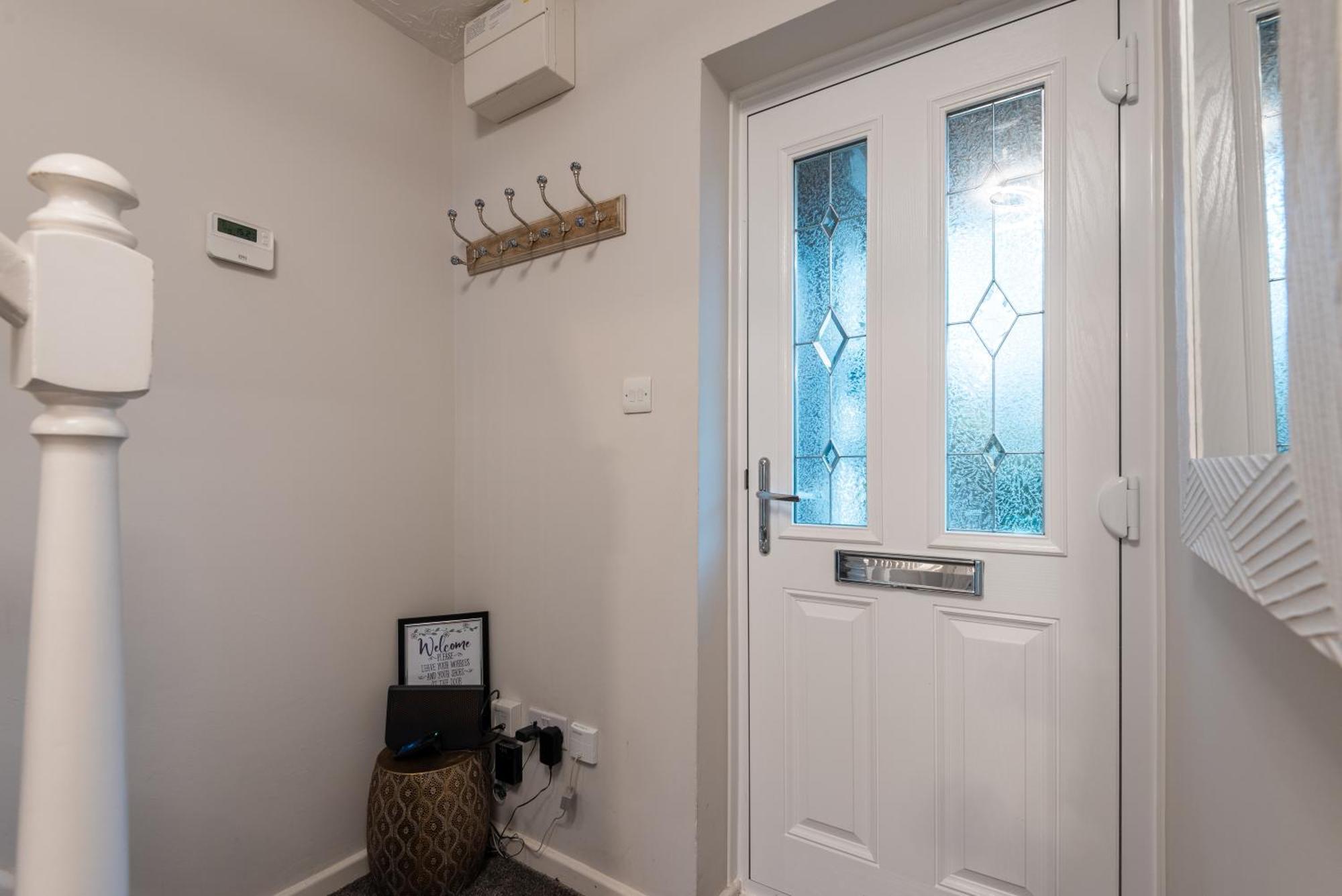 Worcester Fabulous Cherry Tree Mews Self Check In Dogs Welcome By Prior Arrangement , 2 Double Bedrooms ,Super Fast Wi-Fi, With Free Off Road Parking For 2 Vehicles Near Royal Hospital And Woodland Walks Экстерьер фото