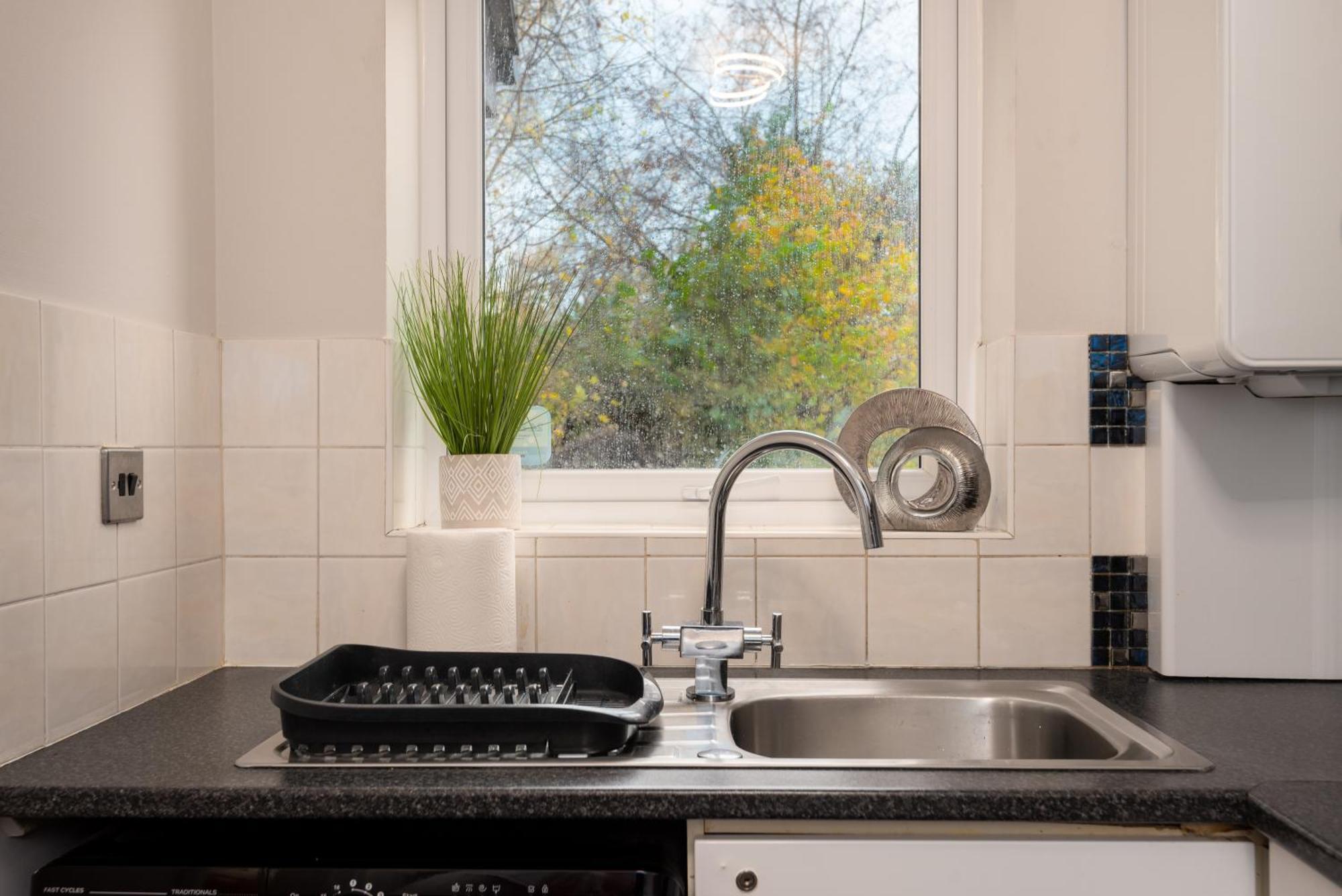 Worcester Fabulous Cherry Tree Mews Self Check In Dogs Welcome By Prior Arrangement , 2 Double Bedrooms ,Super Fast Wi-Fi, With Free Off Road Parking For 2 Vehicles Near Royal Hospital And Woodland Walks Экстерьер фото