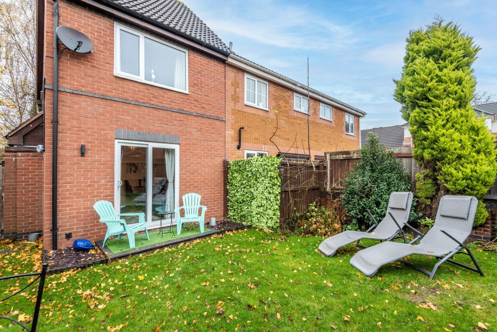 Worcester Fabulous Cherry Tree Mews Self Check In Dogs Welcome By Prior Arrangement , 2 Double Bedrooms ,Super Fast Wi-Fi, With Free Off Road Parking For 2 Vehicles Near Royal Hospital And Woodland Walks Экстерьер фото