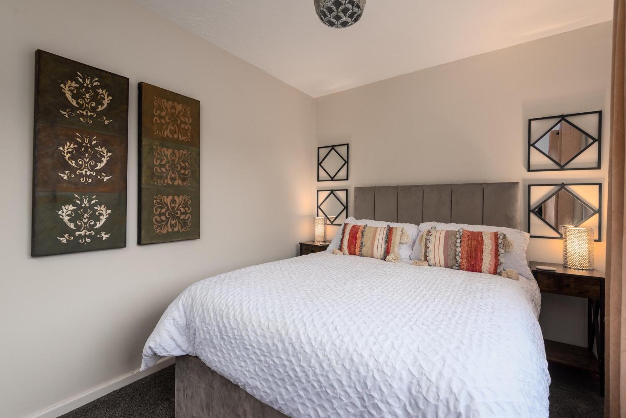 Worcester Fabulous Cherry Tree Mews Self Check In Dogs Welcome By Prior Arrangement , 2 Double Bedrooms ,Super Fast Wi-Fi, With Free Off Road Parking For 2 Vehicles Near Royal Hospital And Woodland Walks Экстерьер фото